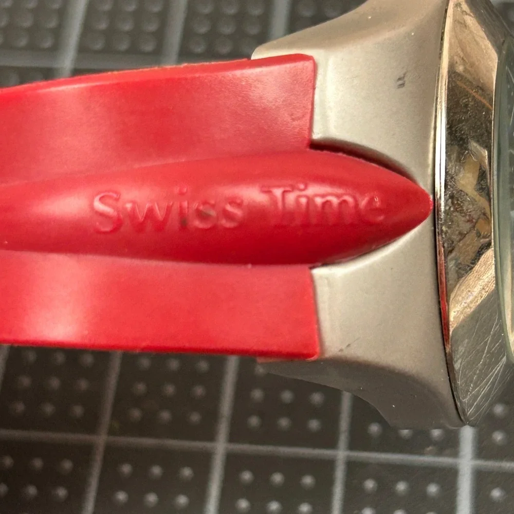 Nike Air Just Do It 1238 Mens Red Dial Quartz Watch Made in USA Red Rubber Strap